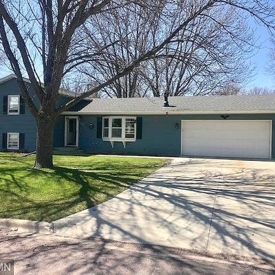 1214 S Halvorson St, Redwood Falls, MN 56283