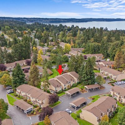 1215 S 237th Lane, Des Moines, WA 98198