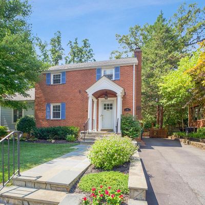 122 N Park Dr, Arlington, VA 22203