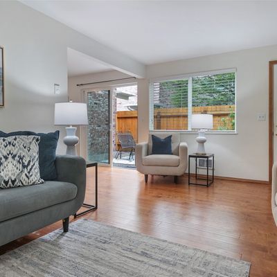 12242 Se 59th Street, Bellevue, WA 98006