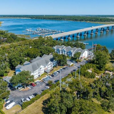 1231 Ladys Island Dr #315, Port Royal, SC 29935