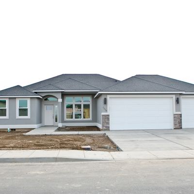 1237 E Cascade Street, Othello, WA 99344