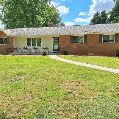 149 Peace Haven Road N, Winston Salem, NC 27104