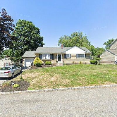 15 Northview Ter, Cedar Grove, NJ 07009