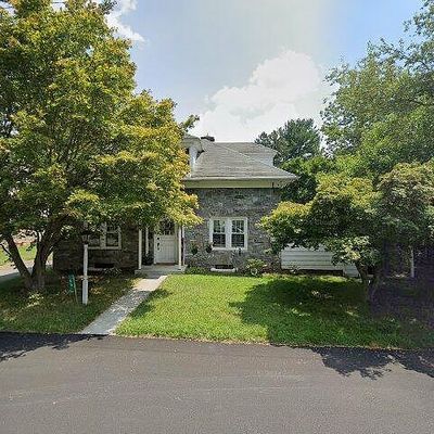 15 Riverside Ave, Lancaster, PA 17602