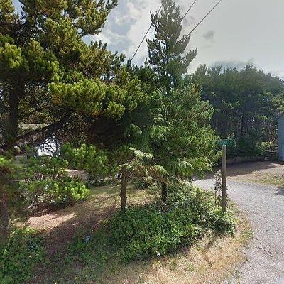 150 Lincolnshire St, Depoe Bay, OR 97341