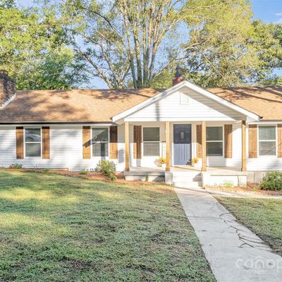 1502 Collinston Dr, Gastonia, NC 28052