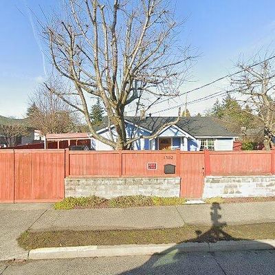 1502 Sw Henderson St, Seattle, WA 98106