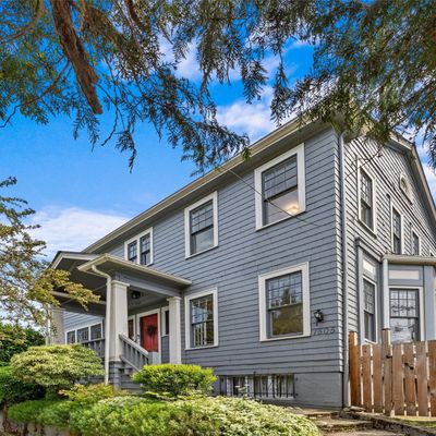 1505 Ne 55th Street, Seattle, WA 98105