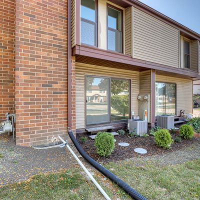 1511 W Edgerton Ave, Unit B, Milwaukee, WI 53221