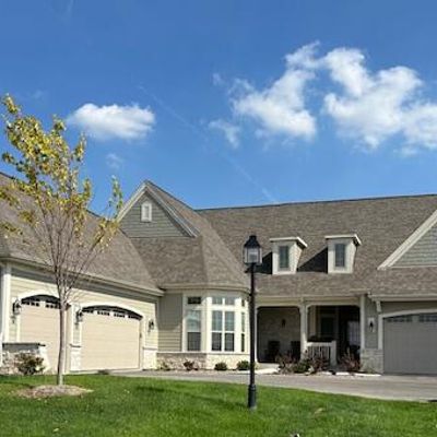 1527 Lookout Ct, Unit 12 D, Hartland, WI 53029