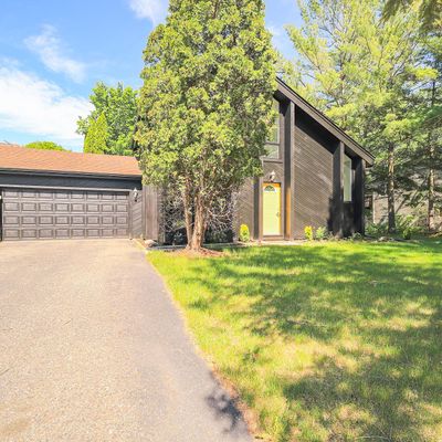 15531 Garfield Cir, Eden Prairie, MN 55344