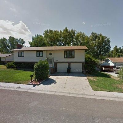 1584 Trojan Dr, Casper, WY 82609