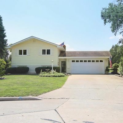 1615 W 7 Th Ave, Oshkosh, WI 54902