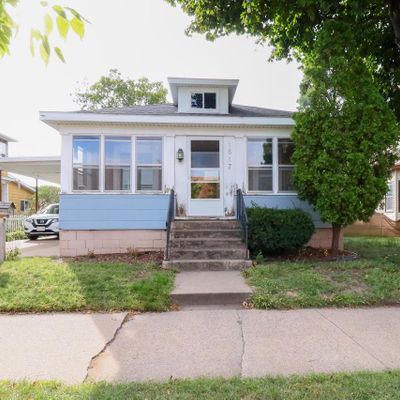 1617 Charles Street, La Crosse, WI 56403