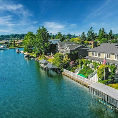 14 Crescent Key, Bellevue, WA 98006