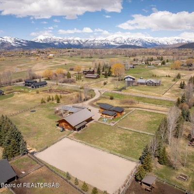 1400 W Hoyt Lane, Jackson, WY 83001