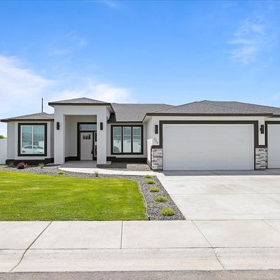 1401 7th Avenue Ne, Quincy, WA 98848