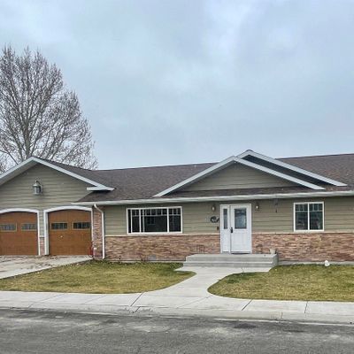 1408 Fir St, Riverton, WY 82501