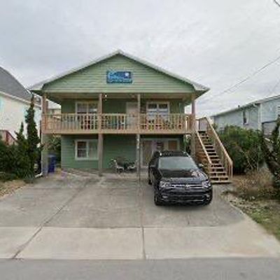 1410 N Topsail Dr, Surf City, NC 28445