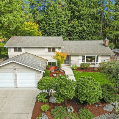 1422 151 St Pl Ne, Bellevue, WA 98007