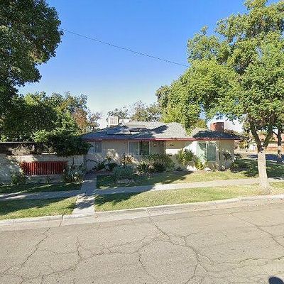 1437 N Bond Ave, Fresno, CA 93703