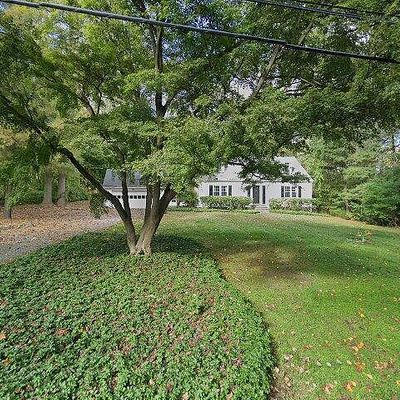 144 Hawks Hill Rd, New Canaan, CT 06840