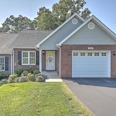 14482 Peaceful Ln, Bristol, VA 24202