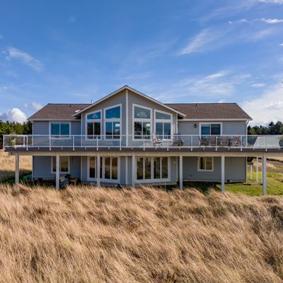 14520 M Pl, Long Beach, WA 98631