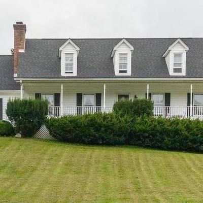 1466 Ashley Ct, Amissville, VA 20106