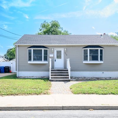 174 Bray Ave, North Middletown, NJ 07748