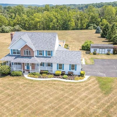 174 Traugers Crossing Rd, Kintnersville, PA 18930