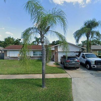 1758 W Shores Rd, Melbourne, FL 32935