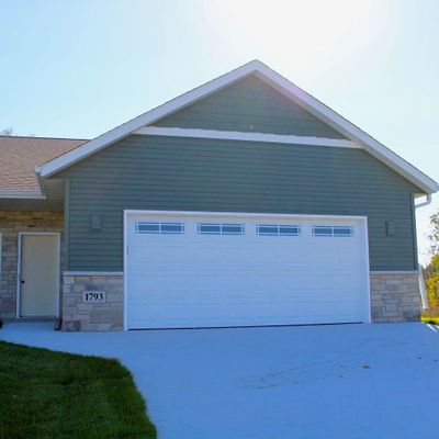 1793 Edgewood Rd, Unit 12, Kewaskum, WI 53040