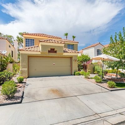 1801 Derbyshire Dr, Las Vegas, NV 89117