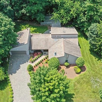 181 Alpine Dr, Closter, NJ 07624