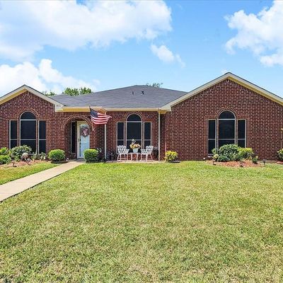 1811 Estates Dr, Mansfield, TX 76063