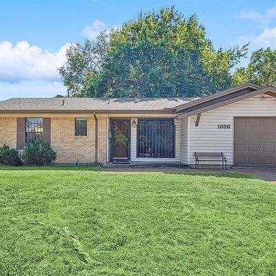 1826 Finley Rd, Irving, TX 75062