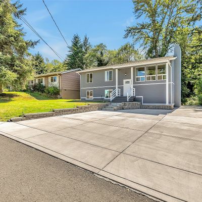 1827 S 246 Th Pl, Des Moines, WA 98198