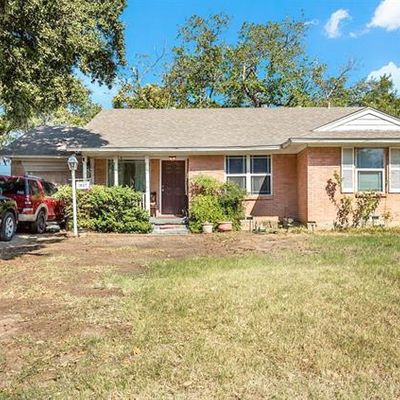 1827 Hood St, Carrollton, TX 75006