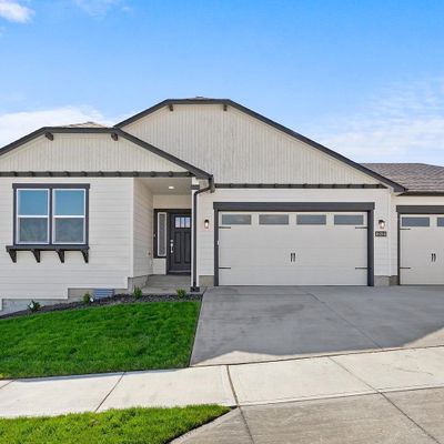 18284 E 17 Th Ave, Greenacres, WA 99016