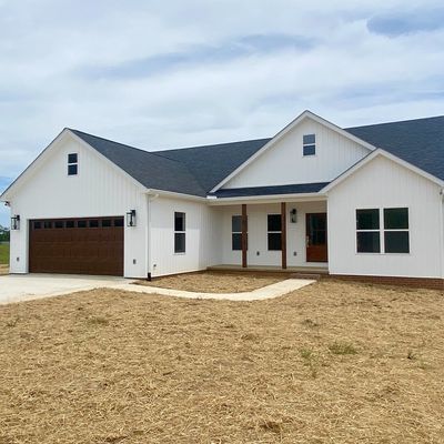 184 Beartown Rd, Loretto, TN 38469