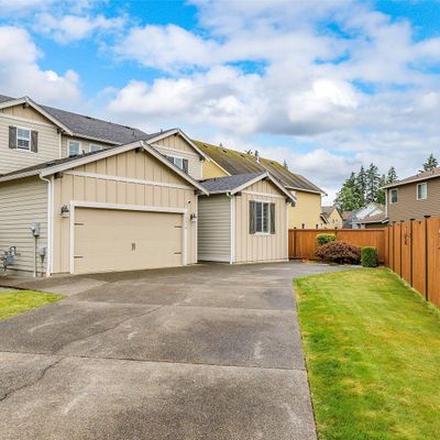 18414 20 Th Avenue Ct E, Spanaway, WA 98387