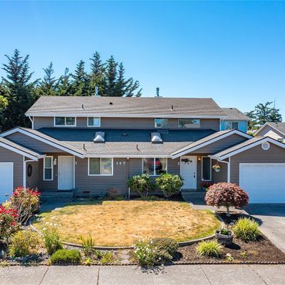 187 Ne Nunan Loop, Oak Harbor, WA 98277