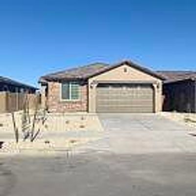 18756 W Canterbury Dr, Surprise, AZ 85388