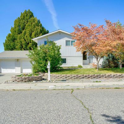 1889 Birch Ave, Richland, WA 99354