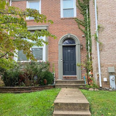 19 Hunting Horn Cir, Reisterstown, MD 21136