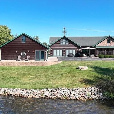 1900 9 Th Ave, Bloomer, WI 54724