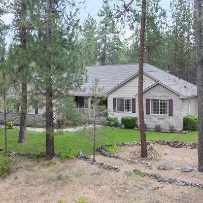 19010 N Leslie Ln, Colbert, WA 99005