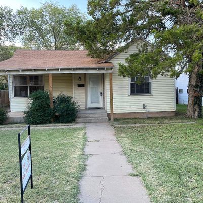 1904 25 Th St, Lubbock, TX 79411